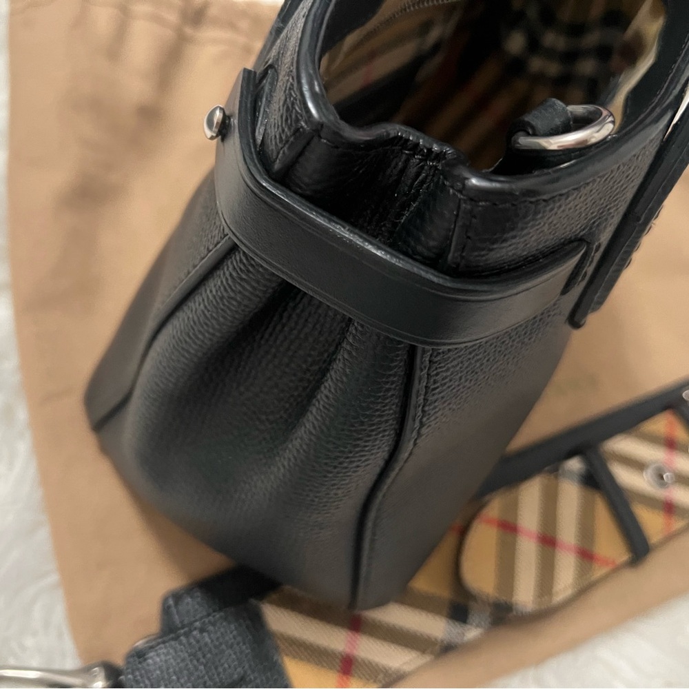 Small Burberry black banner tote - Picture 5 of 14